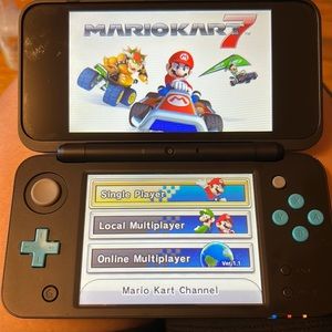 Nintendo 2DS XL